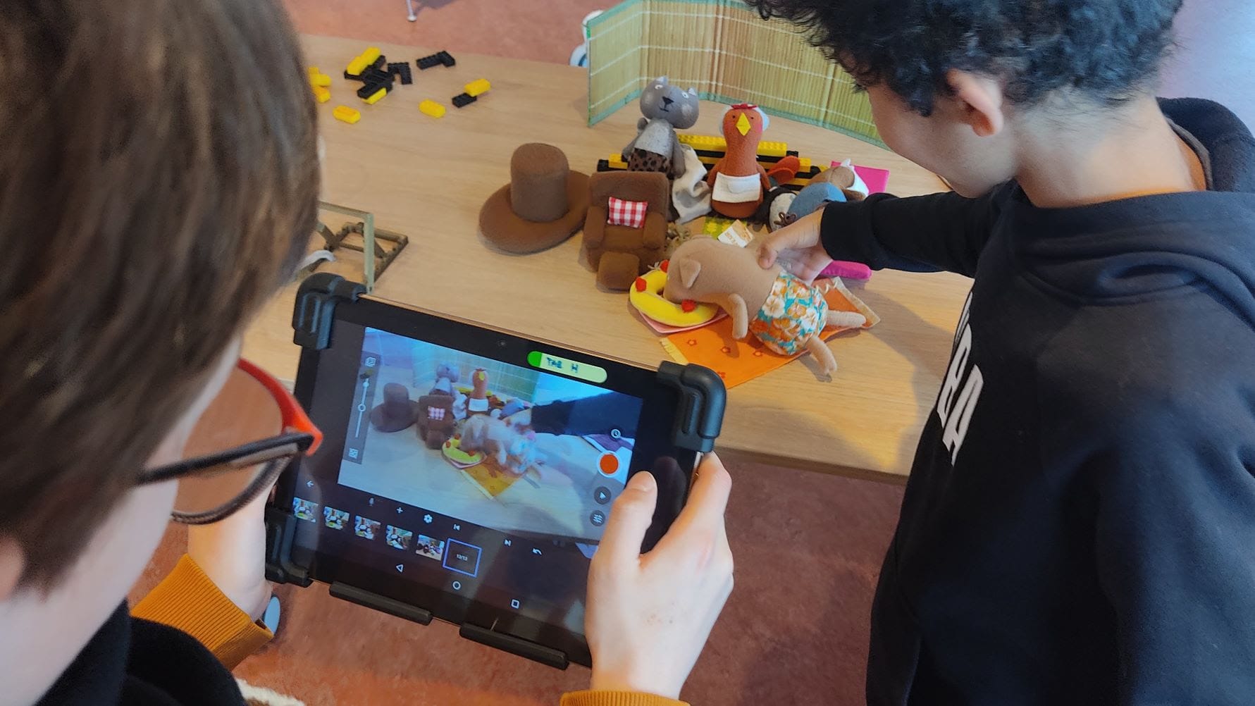 Le stop-motion, une activité à portée de main dans la boîte à outils de la parentalité numérique